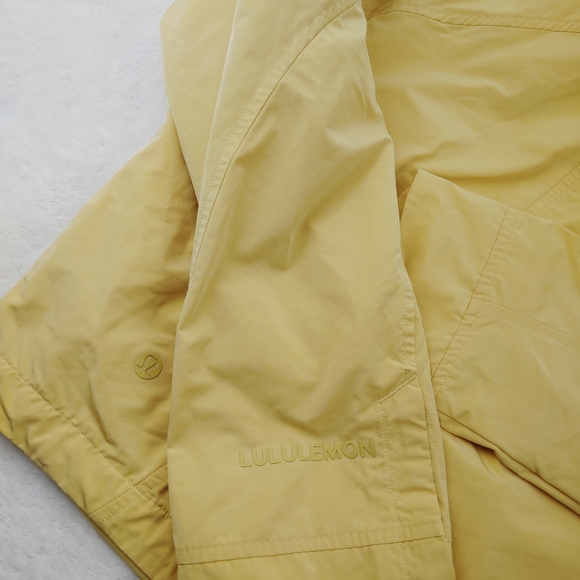 Lululemon Jacket Yellow Sz 2 - Picture 3 of 4